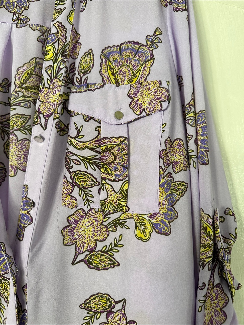 New York & Company Lavender Floral Button-Down Shirt - Picture 4 of 8